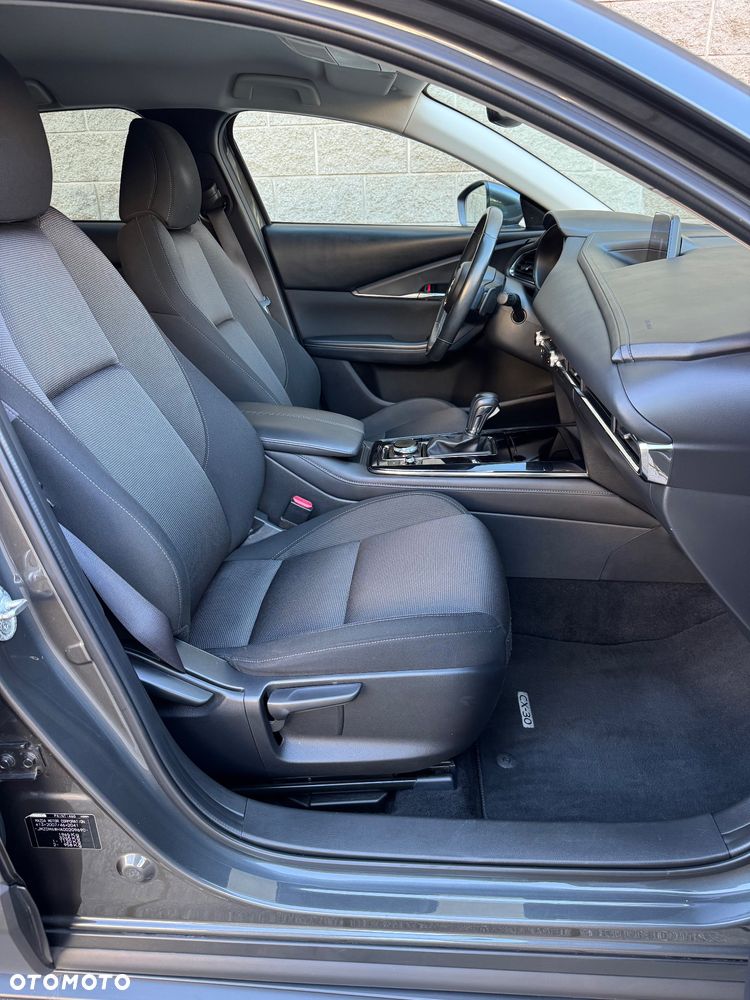 Mazda CX-30 - 17