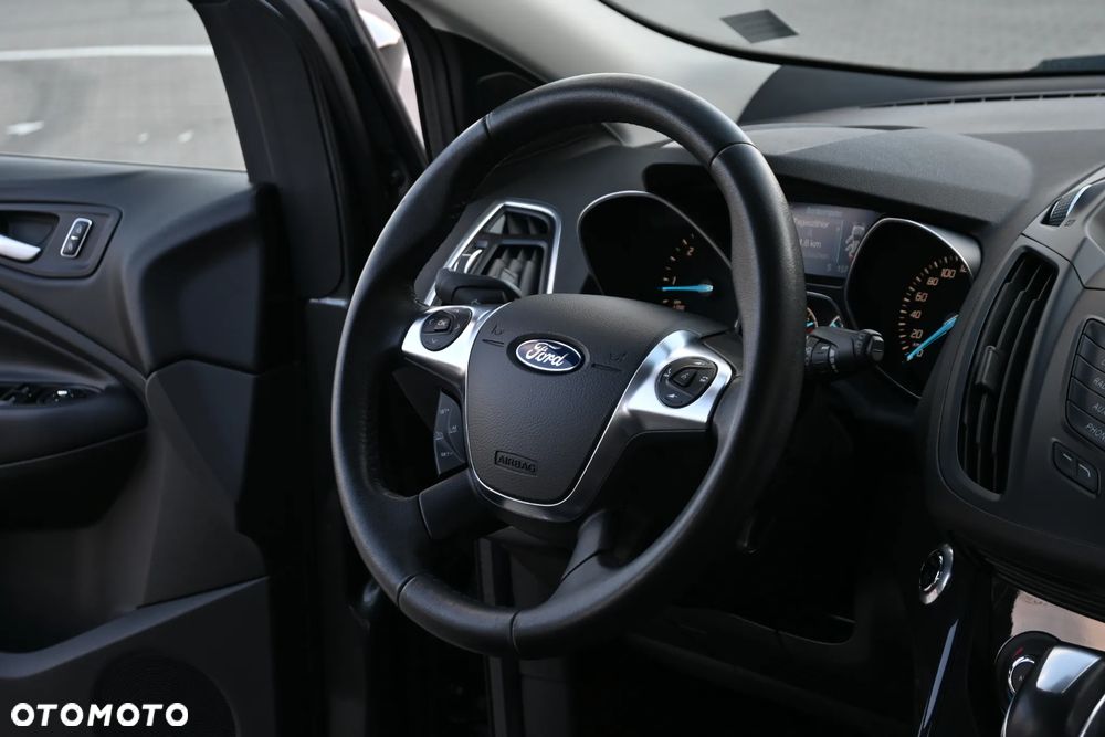 Ford Kuga 2.0 TDCi 4x4 Titanium - 19