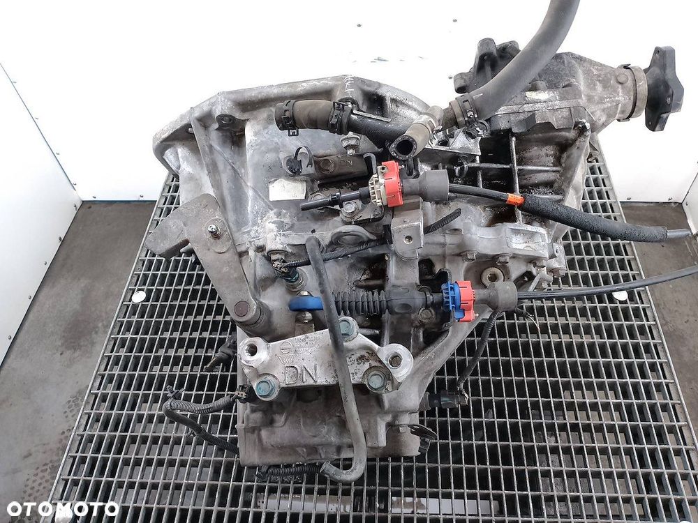 SKRZYNIA BIEGÓW MANUALNA RENAULT KOLEOS I ND8001 2.0 DCI - 4