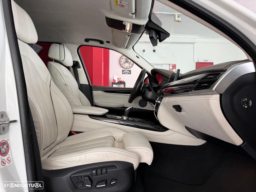 BMW X5 40 d xDrive Pack M - 16