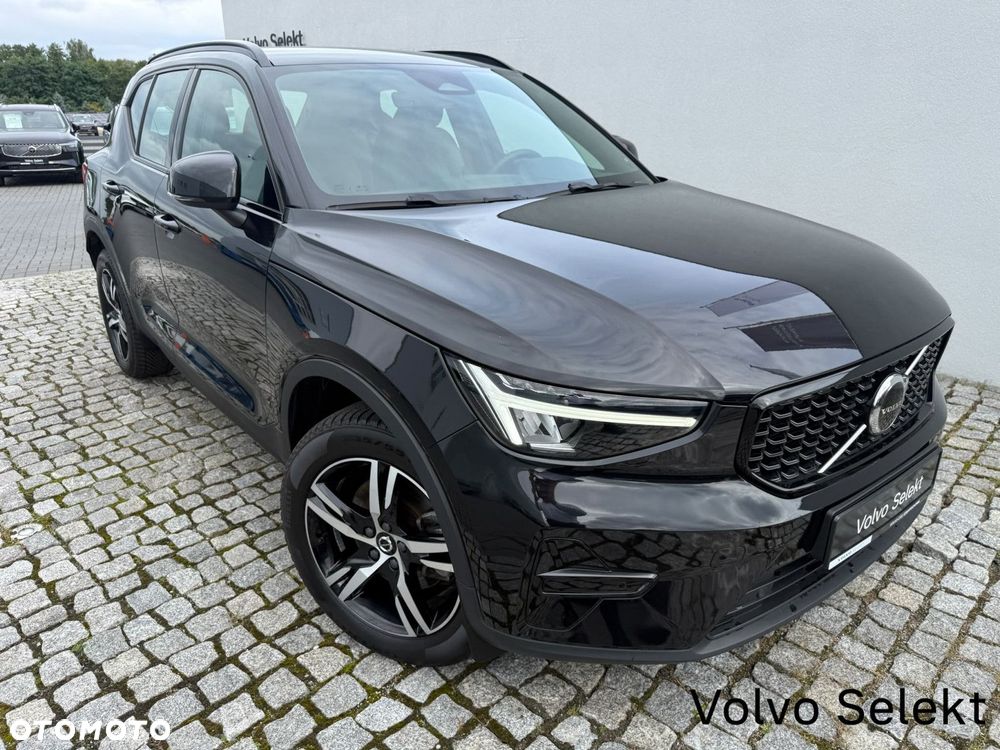 Volvo XC 40 - 4