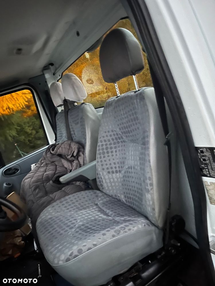 Ford Transit - 25