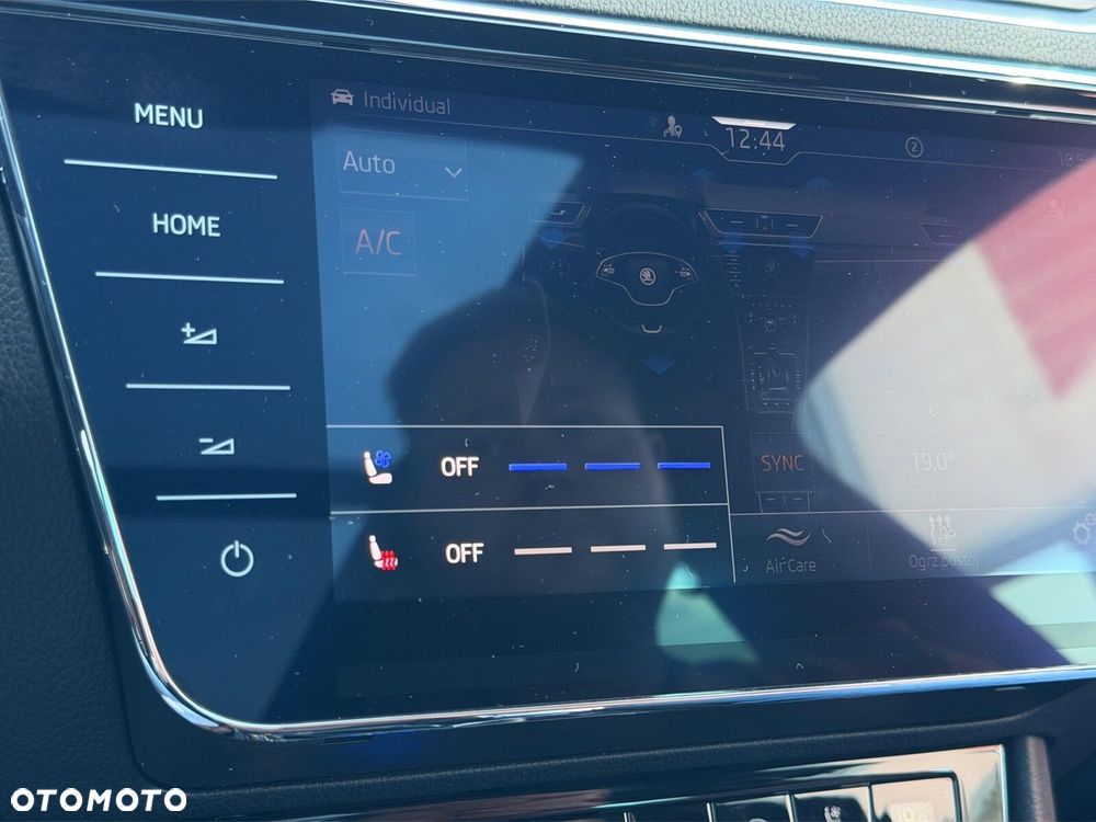 Skoda Superb 2.0 TDI SCR 4x4 L&K DSG - 40