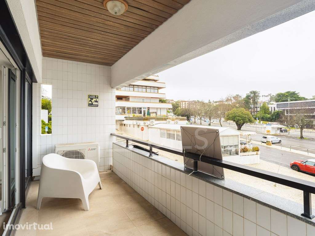 Apartamento T3, com estacionamento em Cascais e Estoril - Grande imagem: 2/30