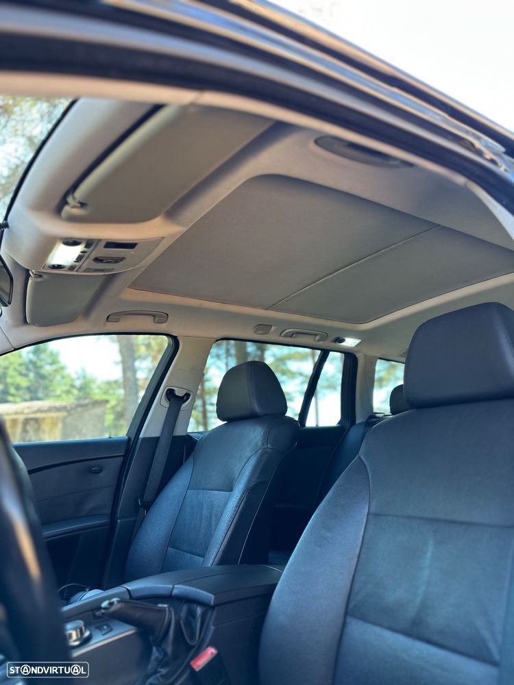 BMW 520 dA Touring - 15