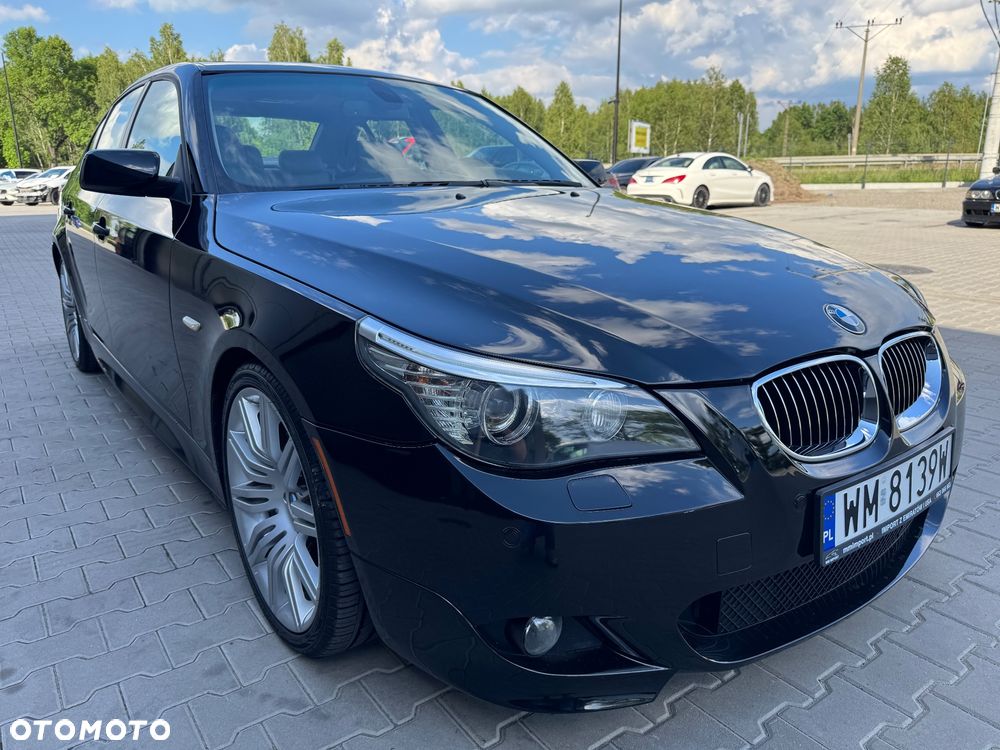 BMW Seria 5 550i Sport-Aut - 6