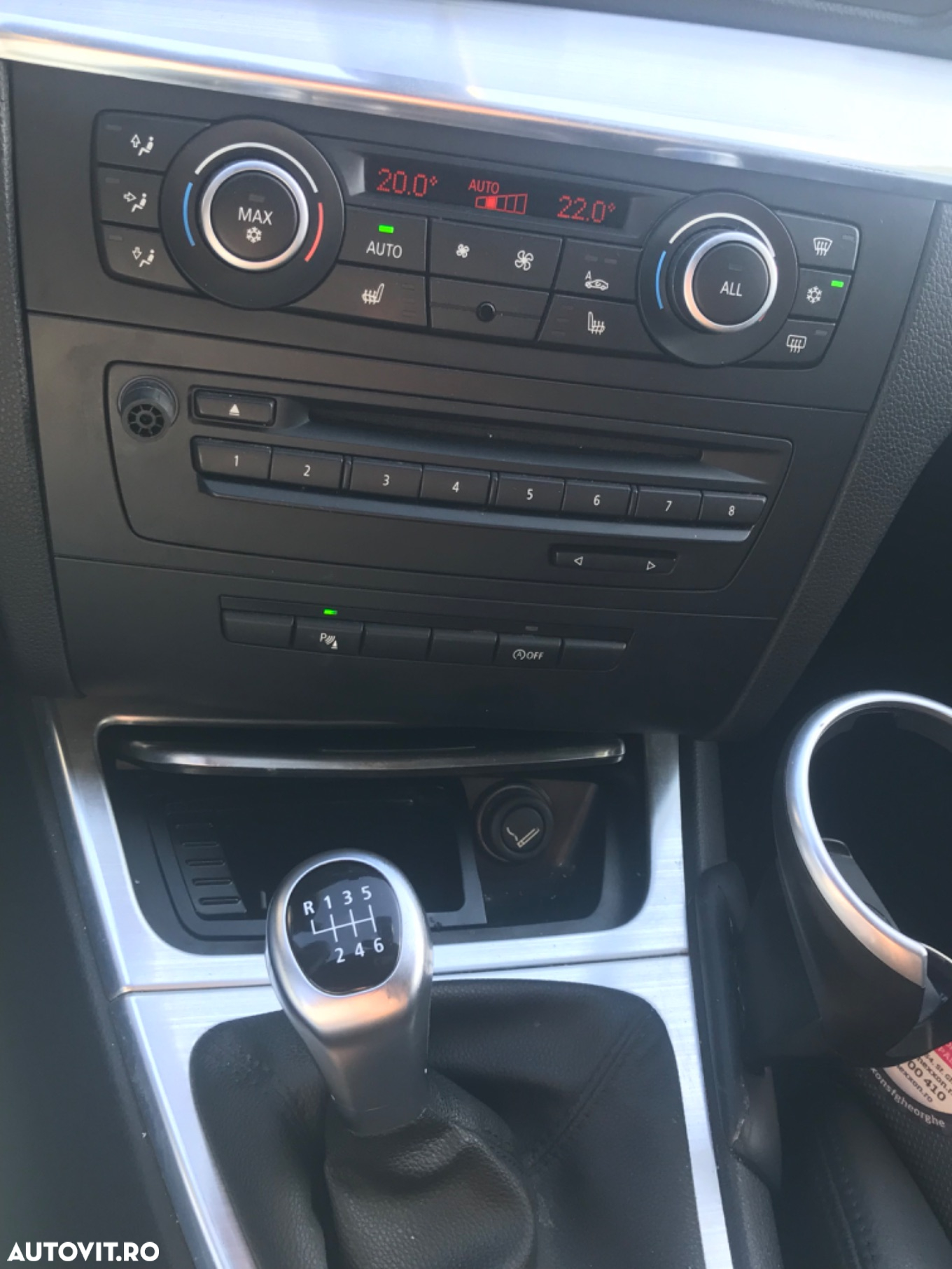 BMW Seria 1 120d - 8