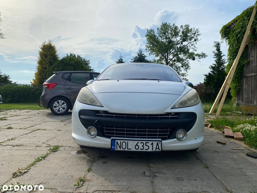 Peugeot 207 RC - 2