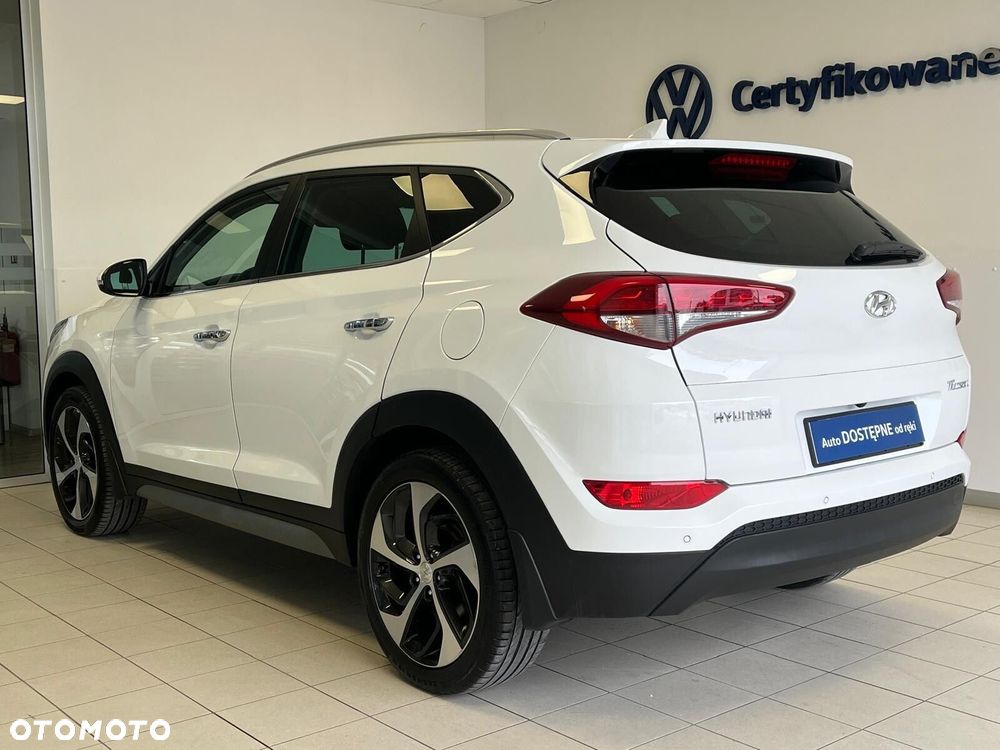 Hyundai Tucson 1.7 CRDI BlueDrive Style 2WD DCT - 12