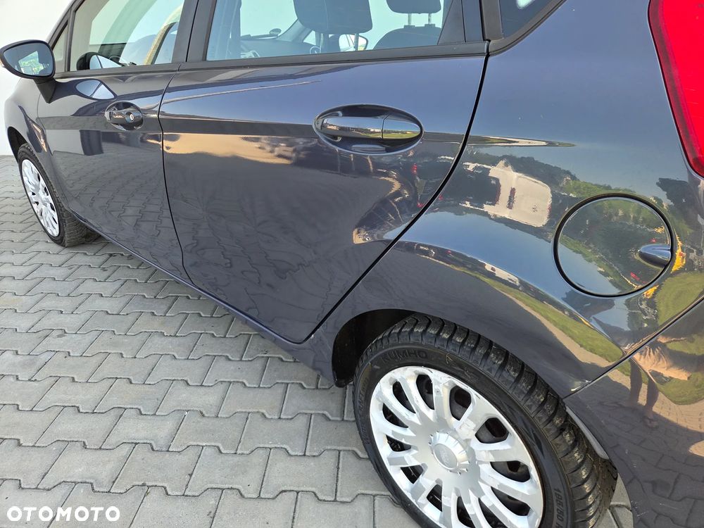 Ford Fiesta - 18