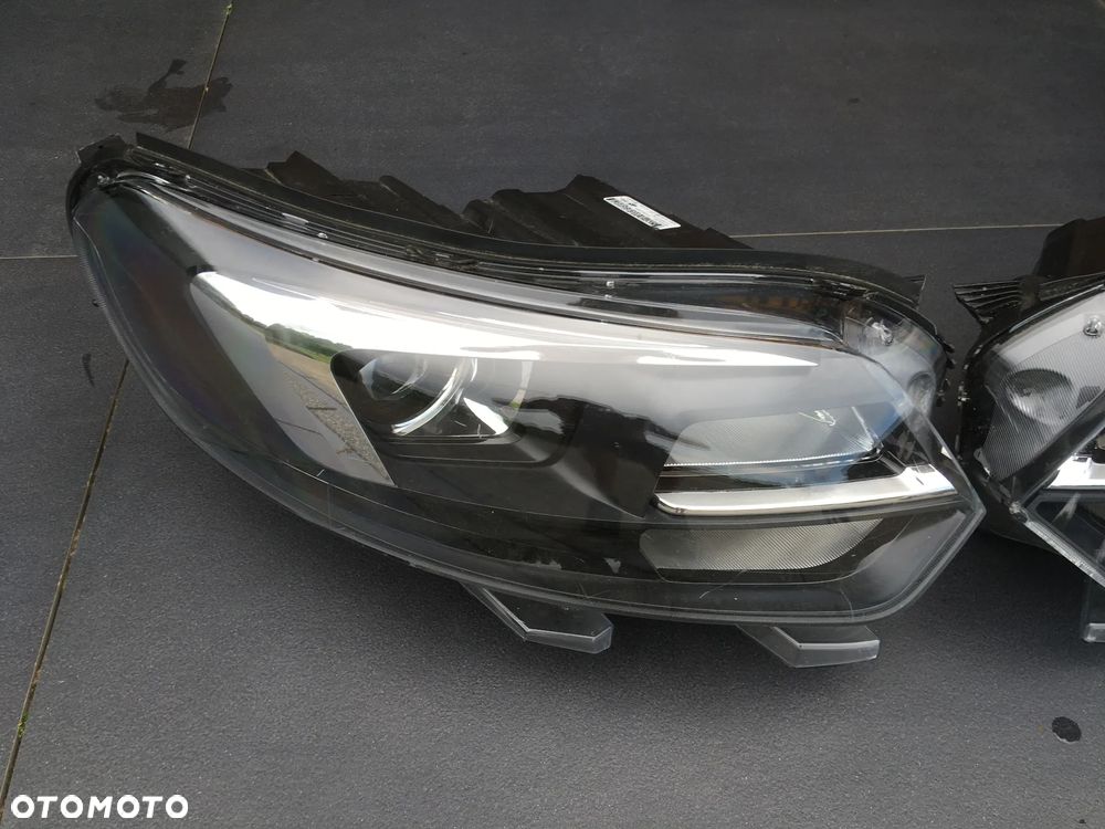 XENON LAMPA LEWA PRAWA PRZÓD OPEL ZAFIRA D LIFE - 2