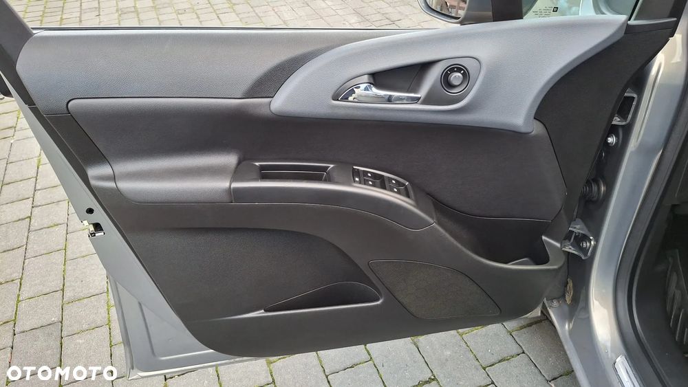 Opel Meriva 1.4 Edition - 23