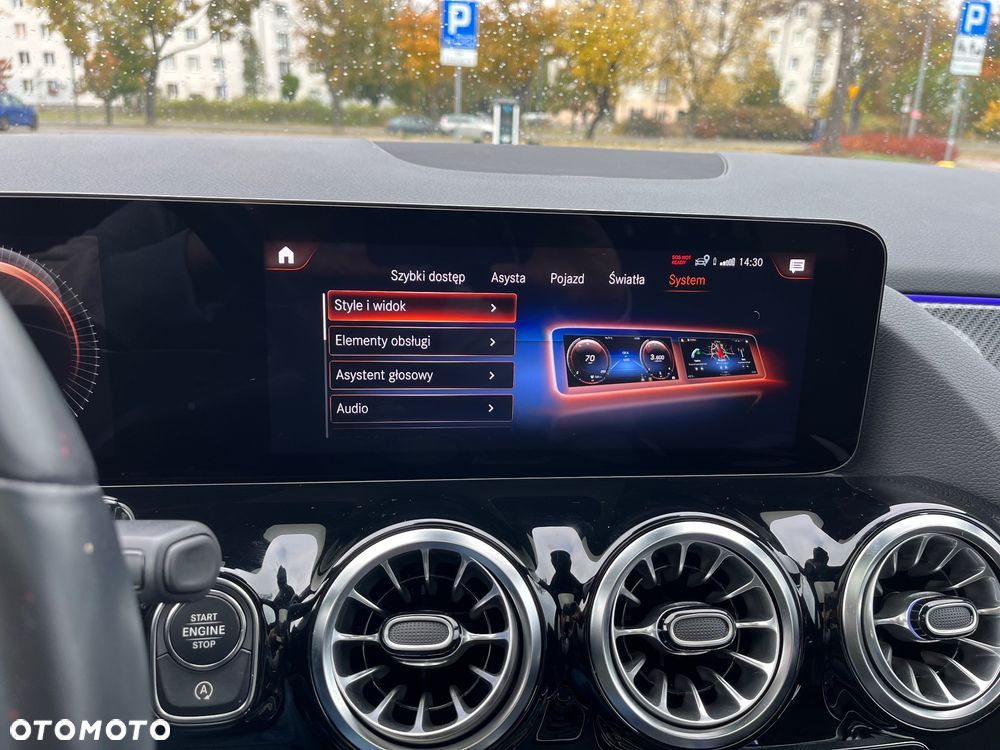 Mercedes-Benz GLA 250 4-Matic AMG Line - 28