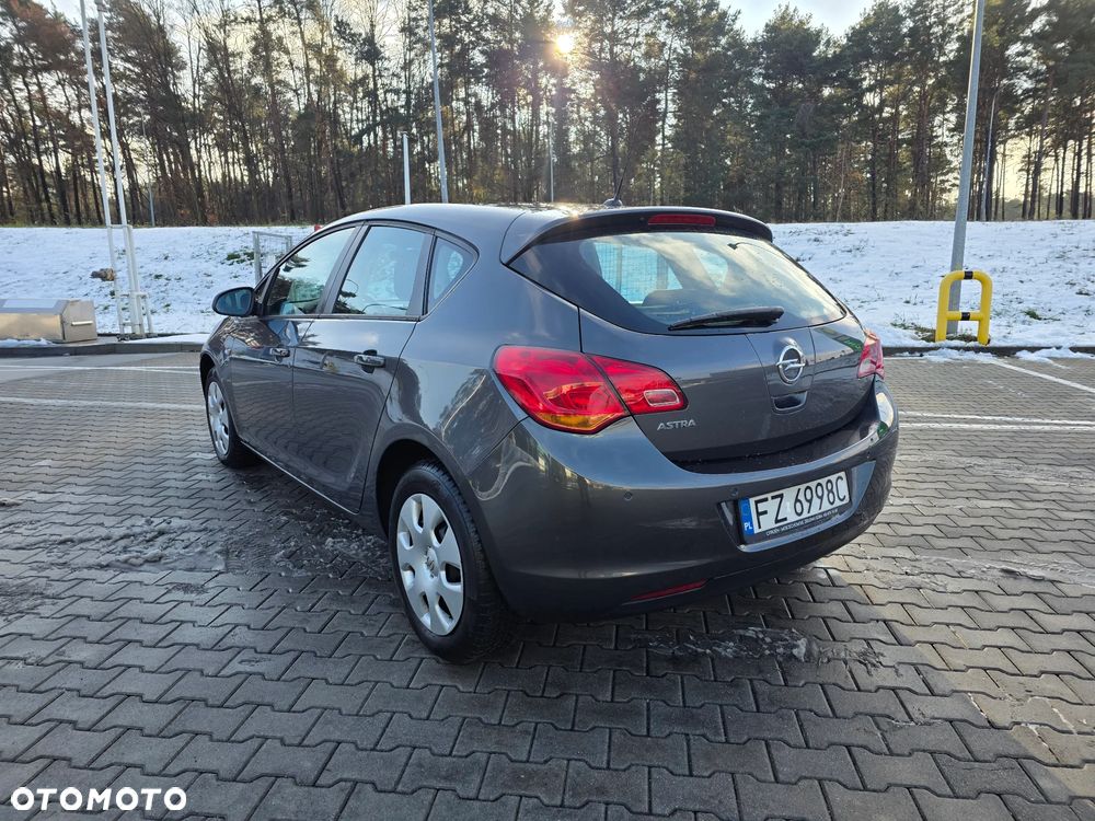 Opel Astra 1.6 Edition - 5