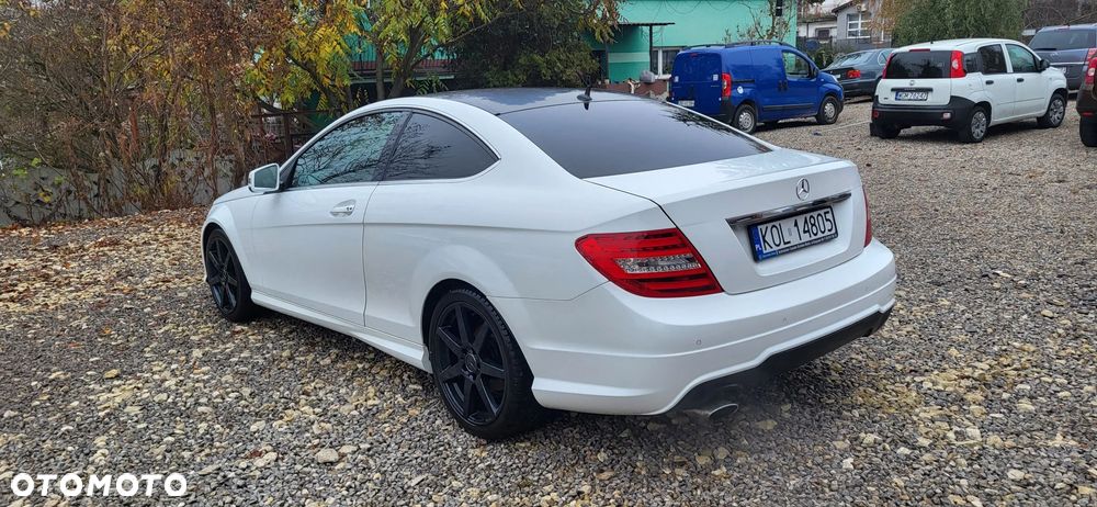 Mercedes-Benz Klasa C 180 (BlueEFFICIENCY) - 8