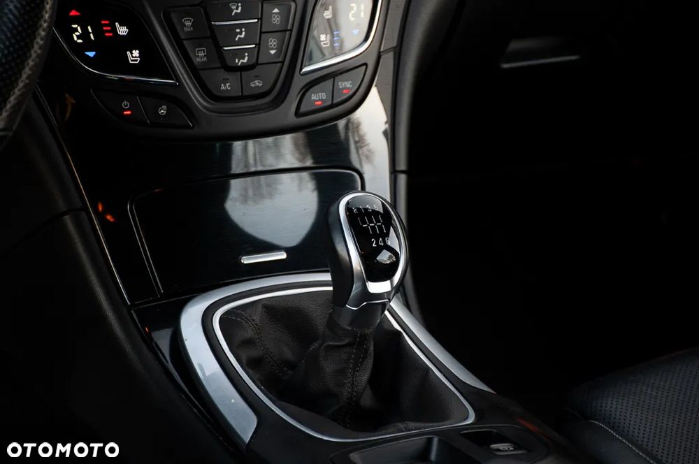 Opel Insignia 2.0 CDTI ecoFLEX Start/Stop Business Innovation - 27