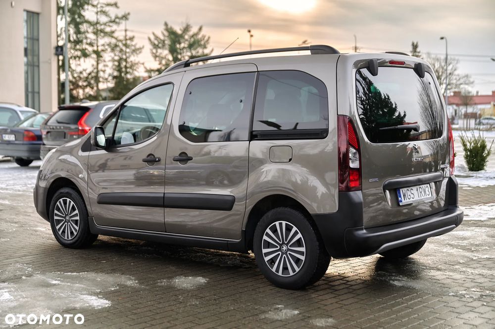 Peugeot Partner 1.6 BlueHDi Outdoor S&S - 11