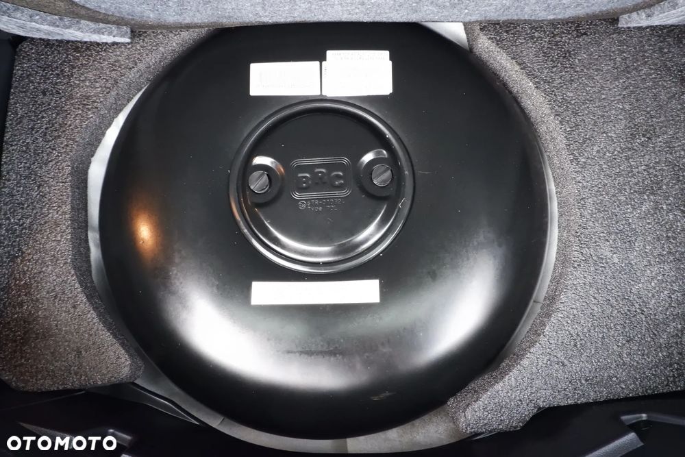 SsangYong/KGM Tivoli 1.6 Sharp - 13