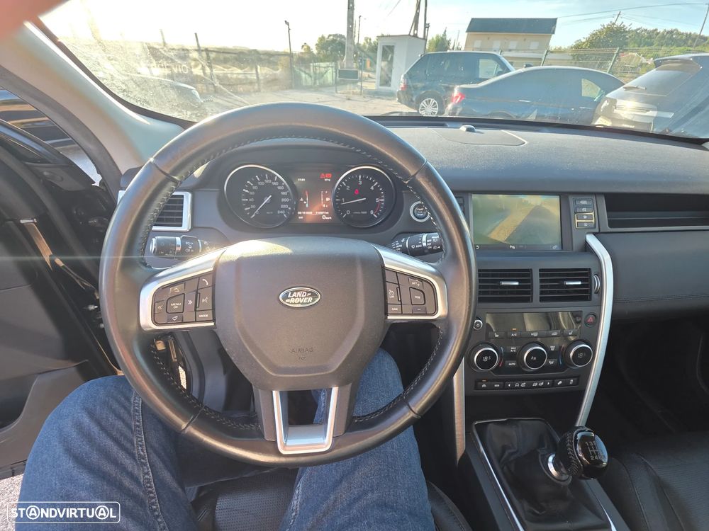Land Rover Discovery Sport 2.0 TD4 HSE Luxury - 10