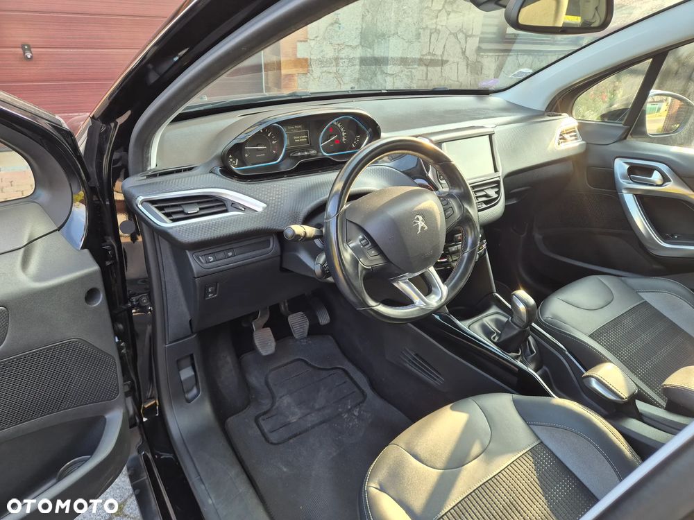 Peugeot 2008 PureTech 110 Stop&Start Allure - 6