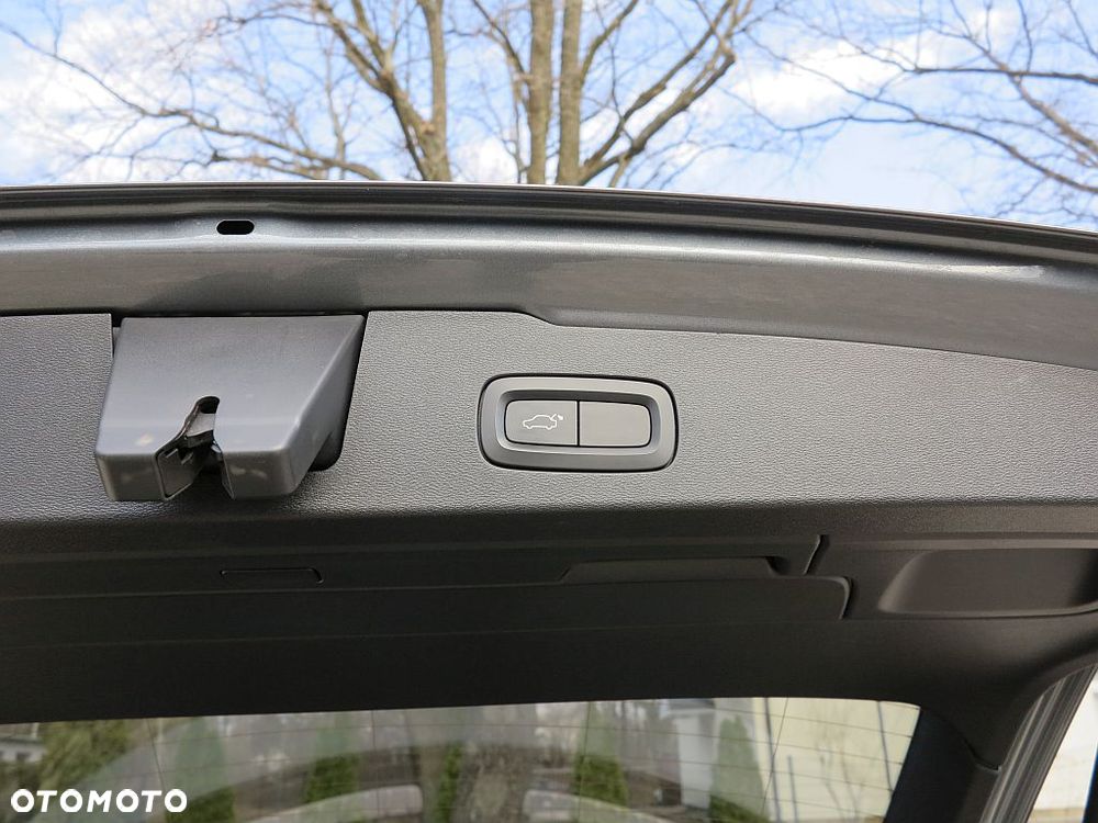 Volvo V60 D3 Momentum - 17