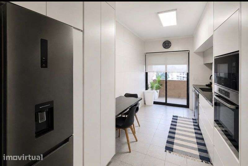 Apartamento T3 mobilado - Grande imagem: 4/12