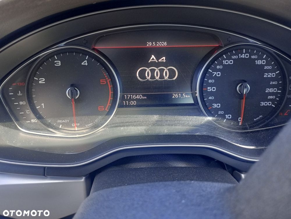 Audi A4 Limousine - 5