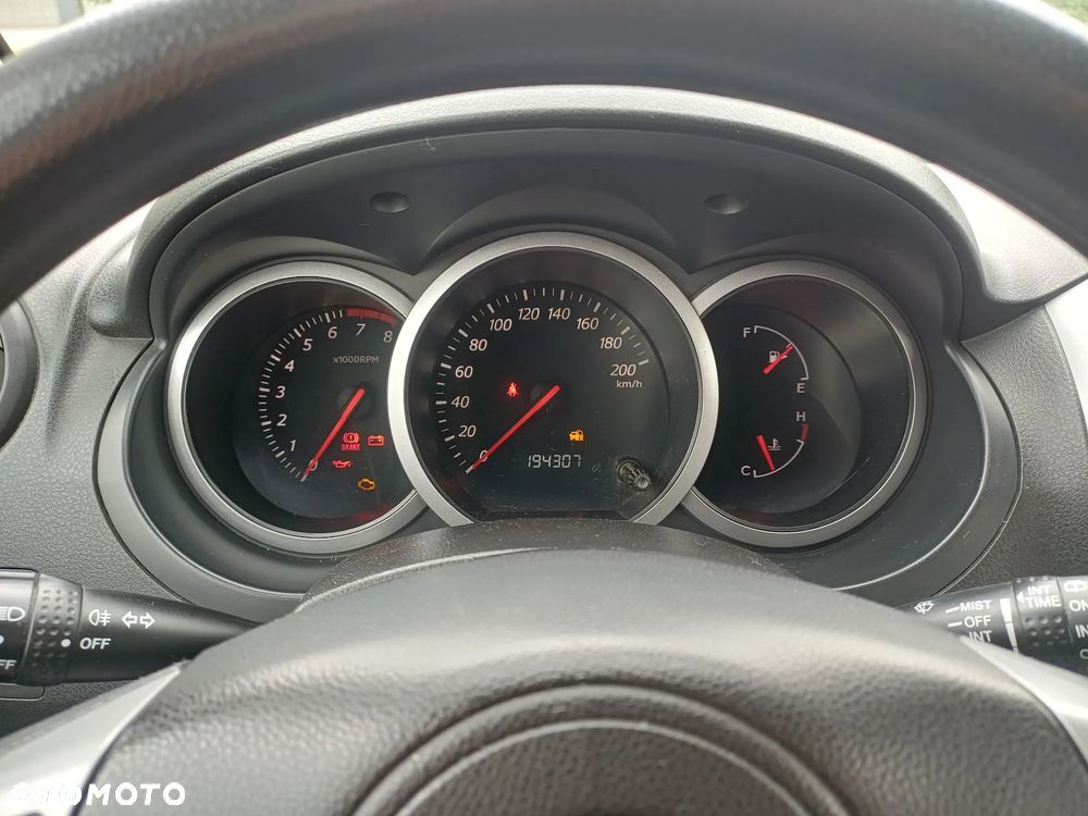 Suzuki Grand Vitara 1.6 - 17