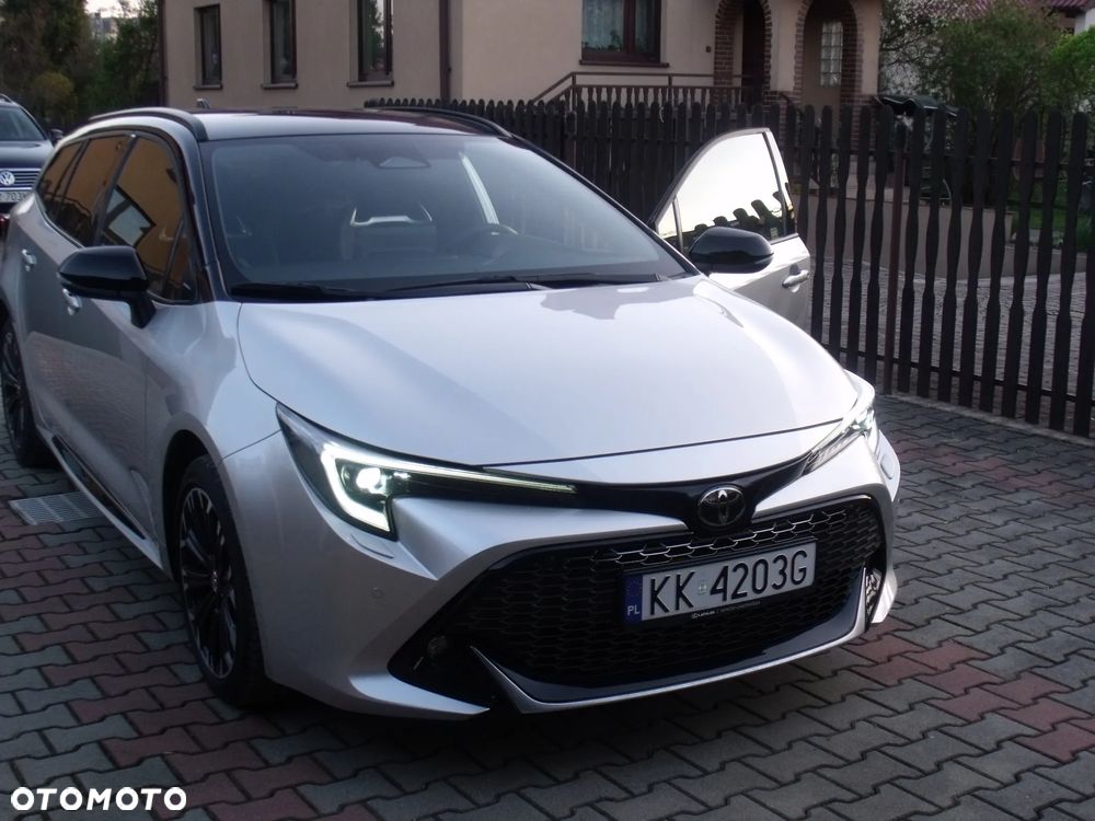 Toyota Corolla 1.8 Hybrid GR Sport Dynamic - 3