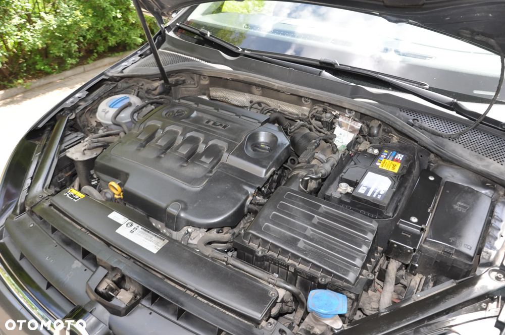 Volkswagen Golf 1.6 TDI BMT Comfortline - 16