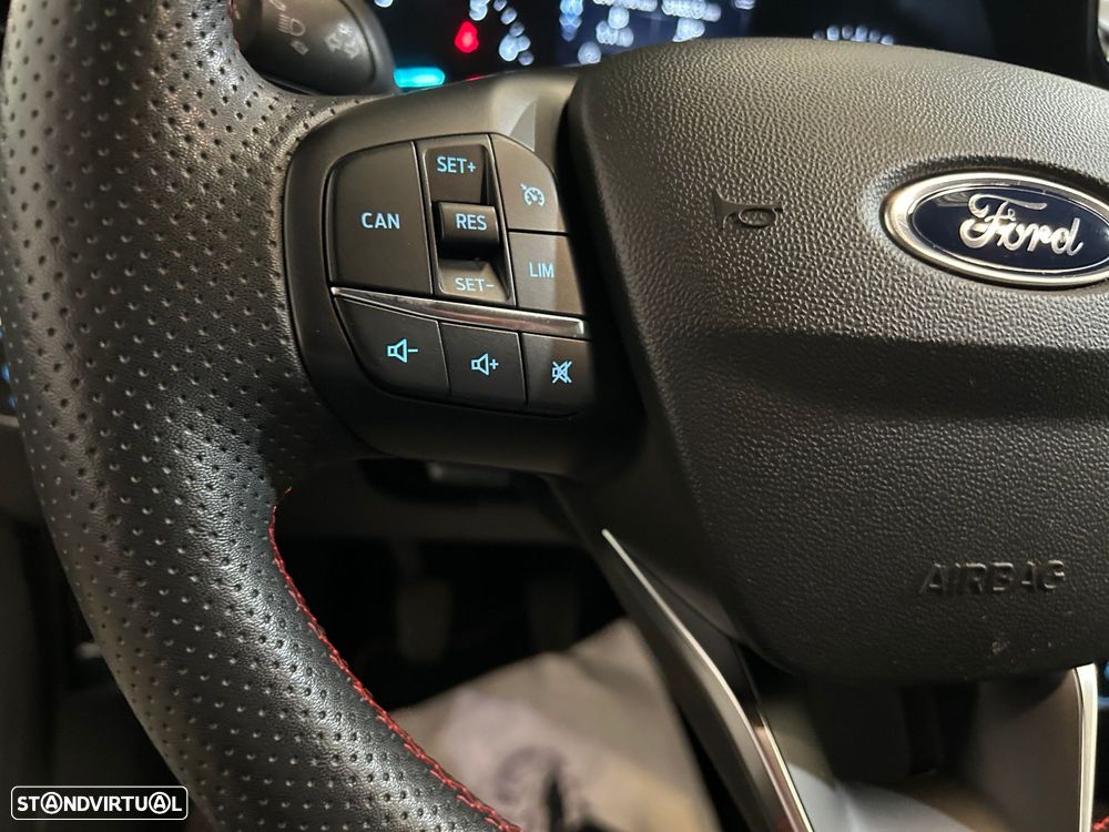 Ford Fiesta 1.0 EcoBoost ST-Line - 25