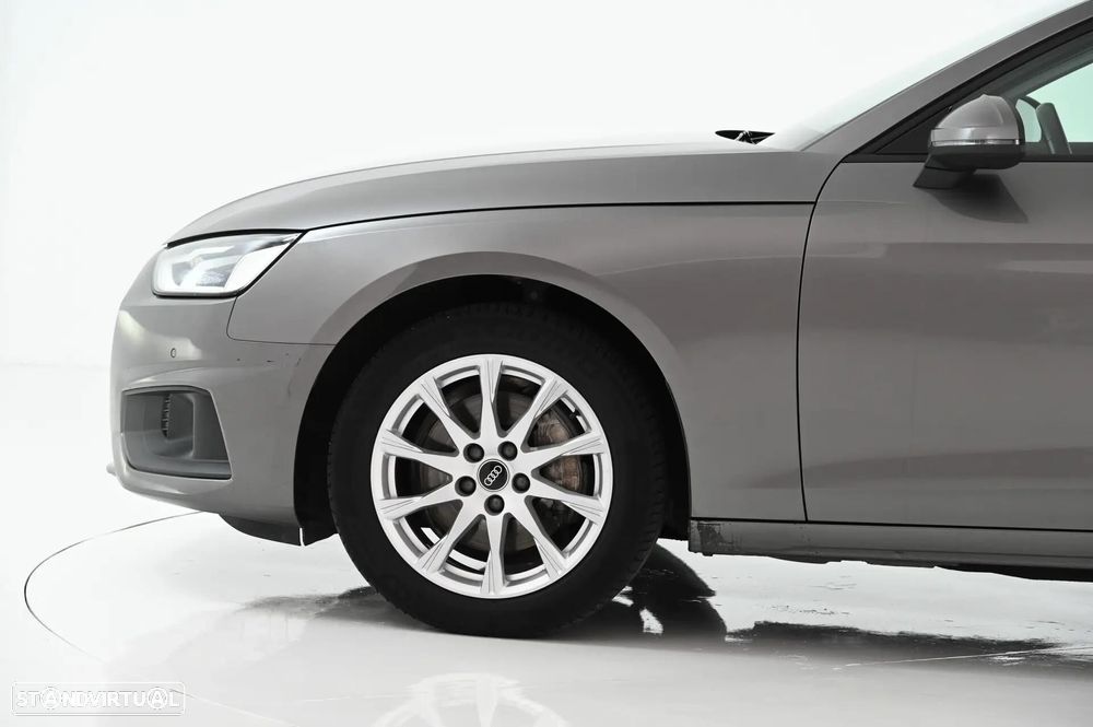 Audi A4 40 TDI S tronic - 14