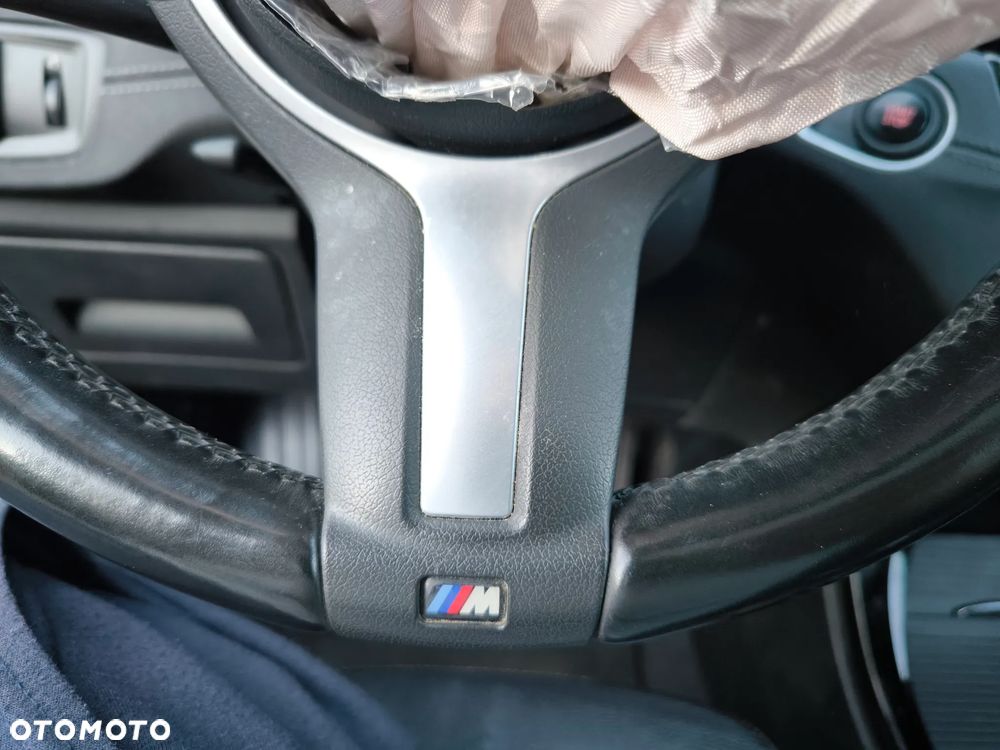 BMW X1 xDrive25e xLine - 16