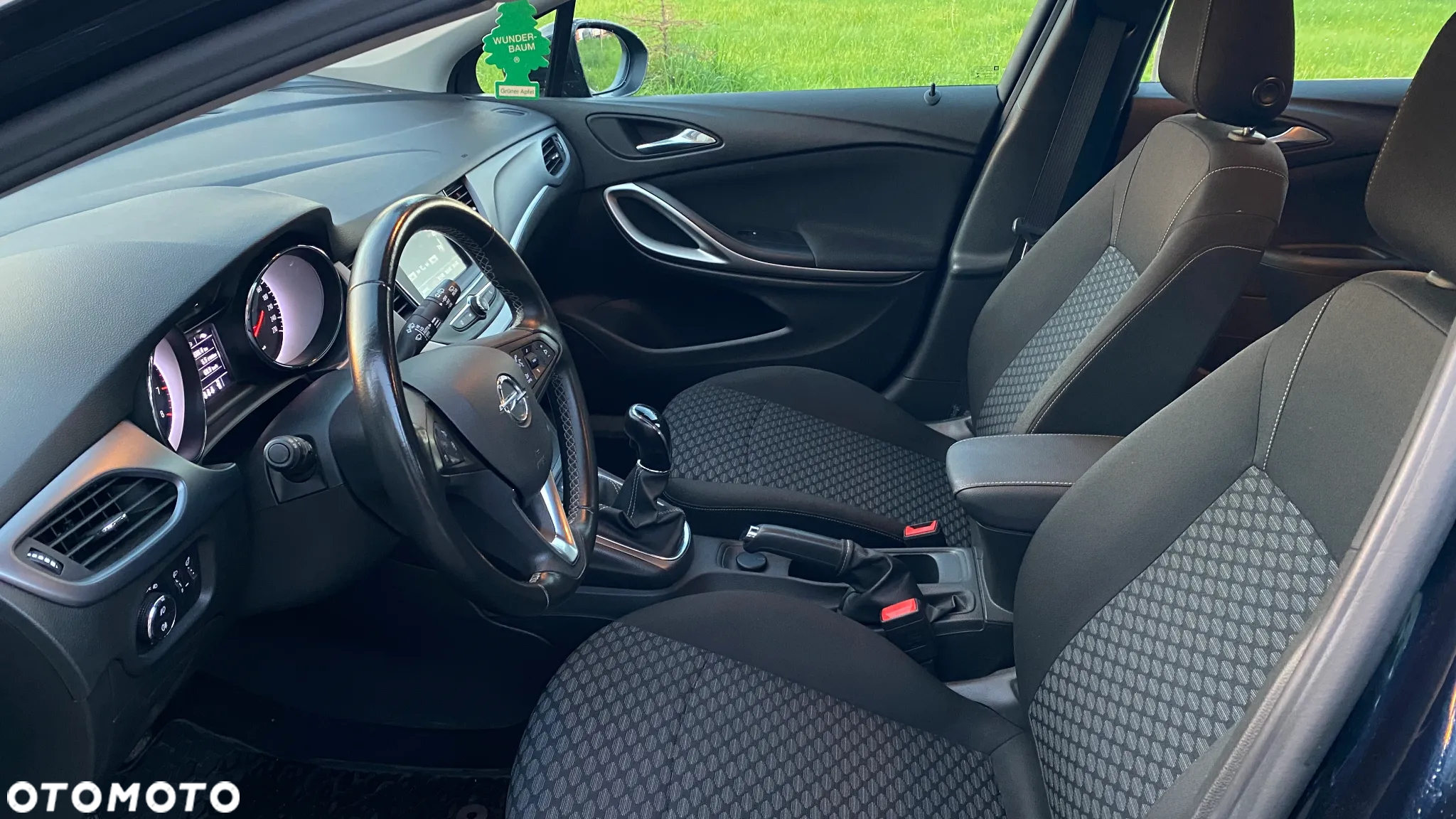Opel Astra V 1.4 T Enjoy S&S - 15