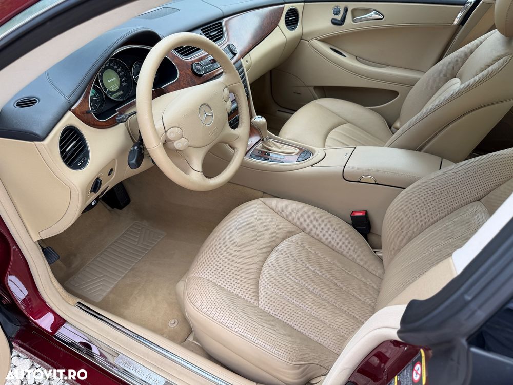 Mercedes-Benz CLS 500 Aut - 11