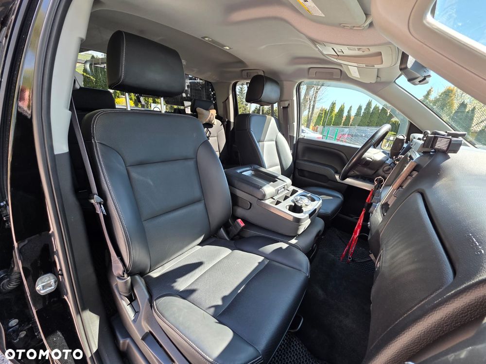 Chevrolet Silverado - 16