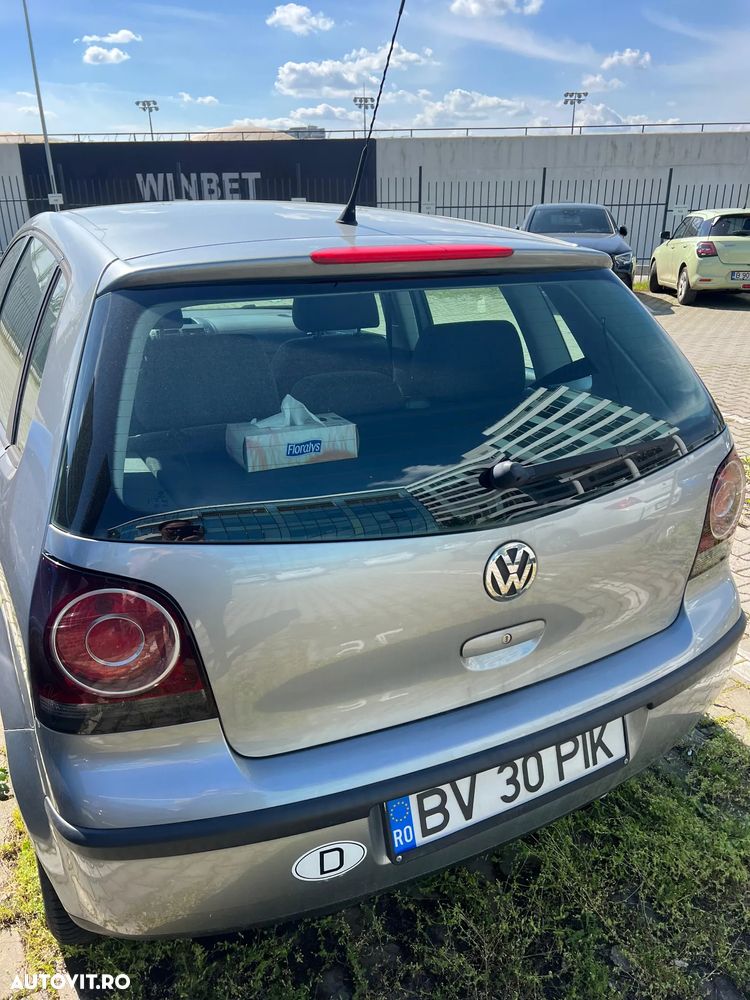 Volkswagen Polo - 9