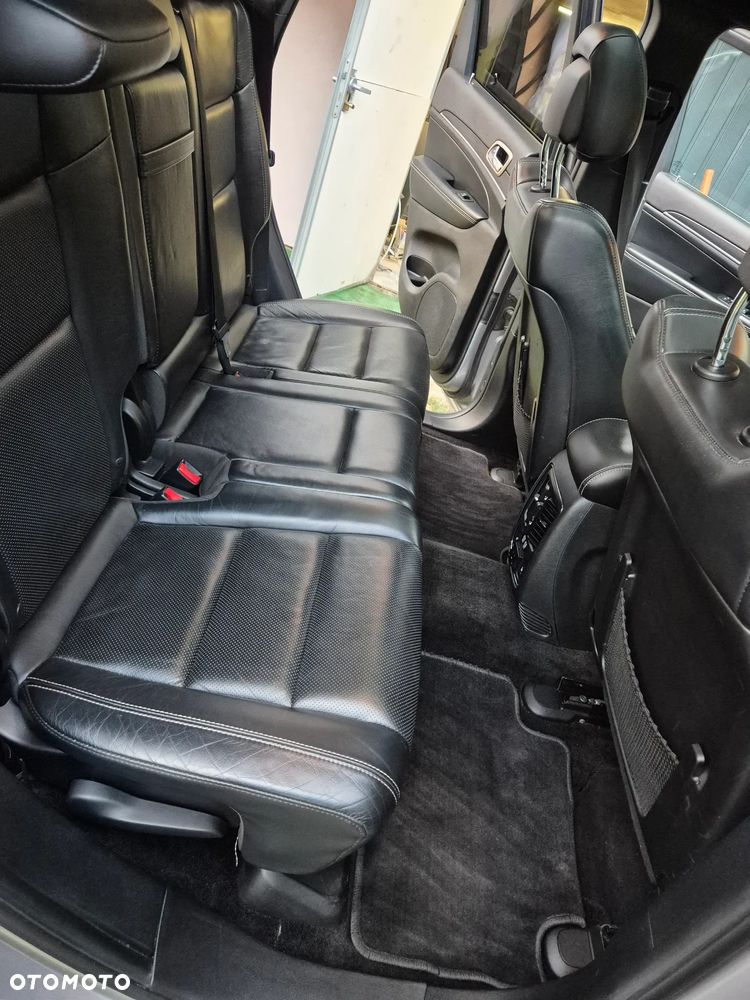 Jeep Grand Cherokee - 10