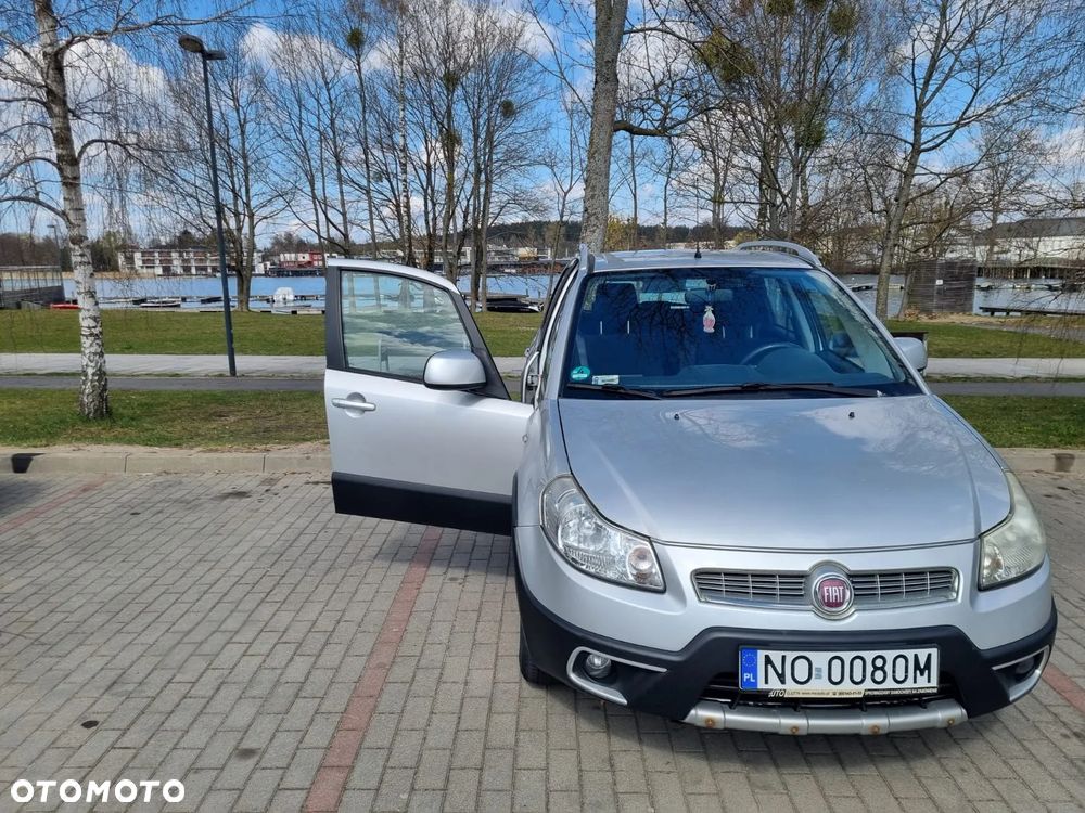 Fiat Sedici 1.6 16V 4x2 Emotion - 13