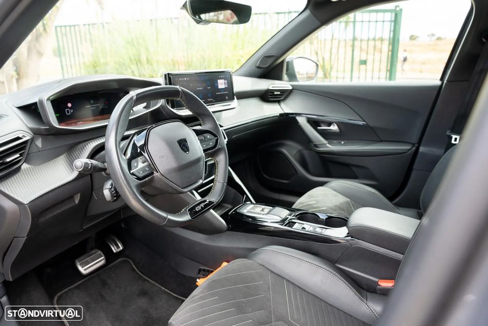 Peugeot e-2008 GT - 16
