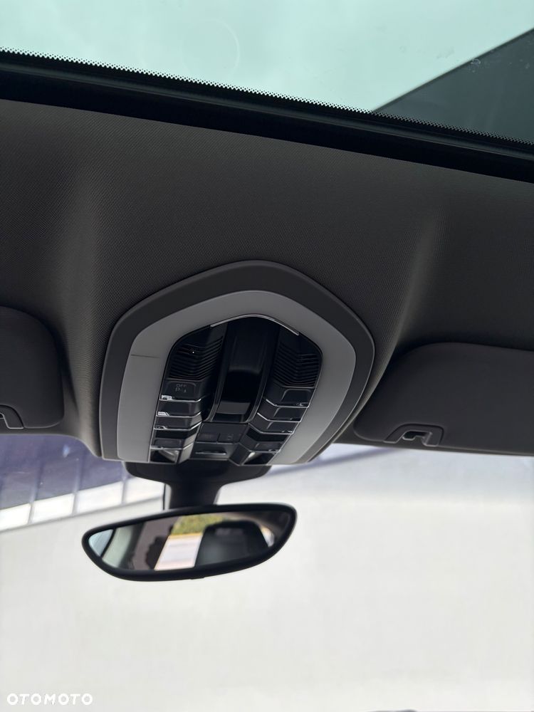 Porsche Panamera Diesel - 16