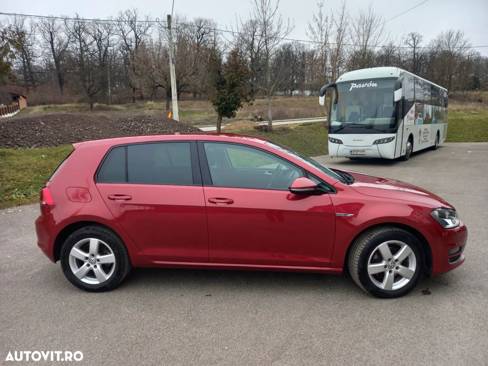 Volkswagen Golf 2.0 TDI 4Motion BlueMotion Technology Lounge - 16