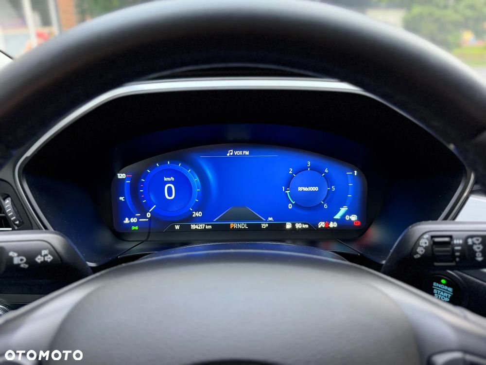 Ford Kuga 2.0 EcoBlue 4x4 TITANIUM - 34