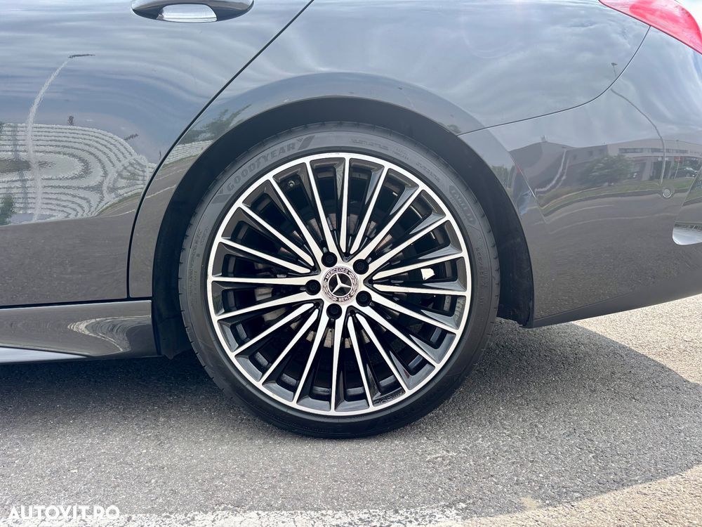 Mercedes-Benz C 180 9G-TRONIC AMG Line - 19