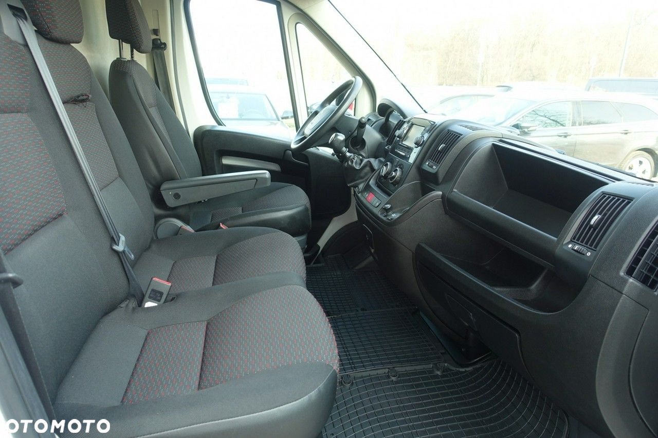 Peugeot Boxer - 12