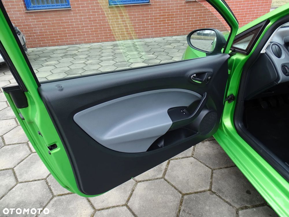 Seat Ibiza SC 1.2 12V Style - 17