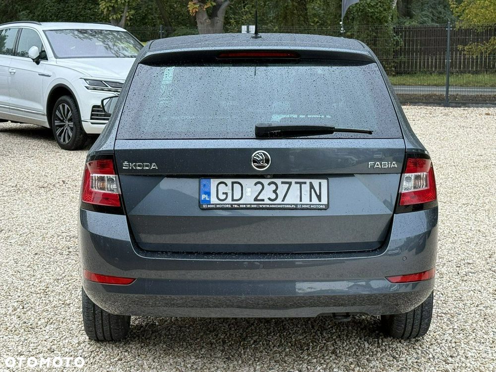 Skoda Fabia 1.0 Ambition - 4