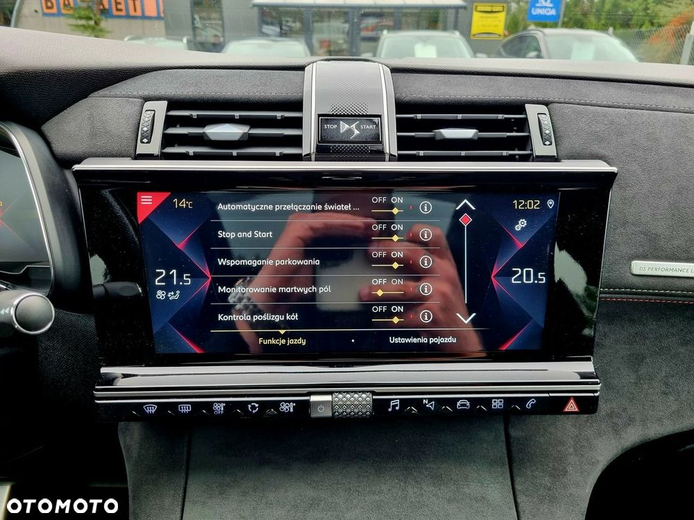 DS Automobiles DS 7 Crossback 2.0 BlueHDi Performance Line + - 24