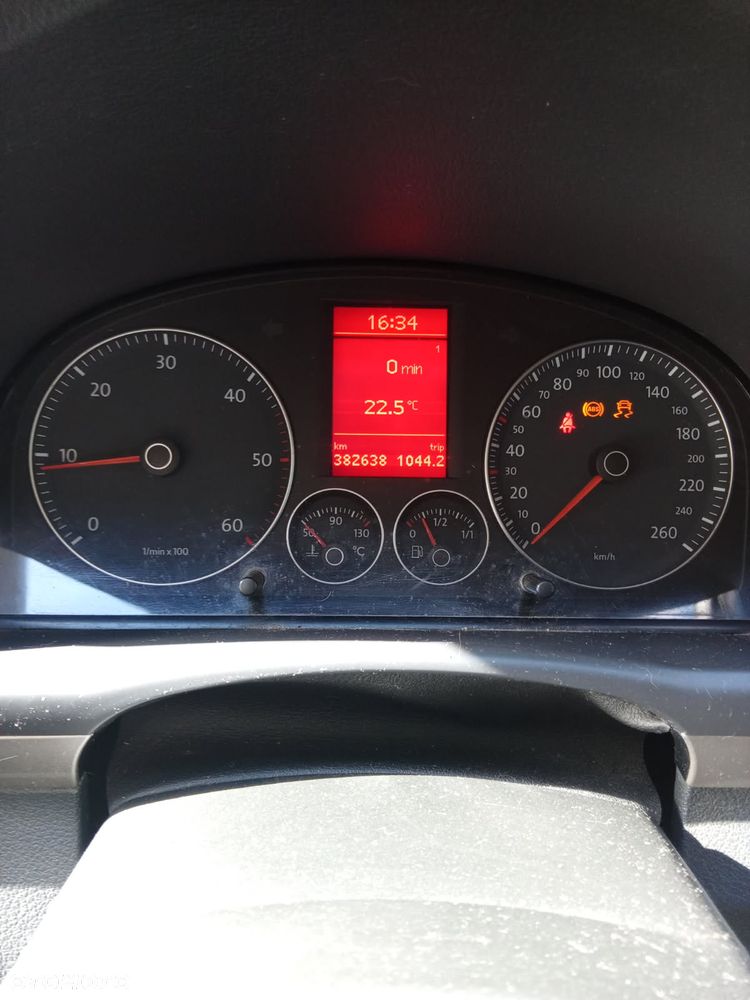 Volkswagen Touran 1.9 TDI Basis - 4