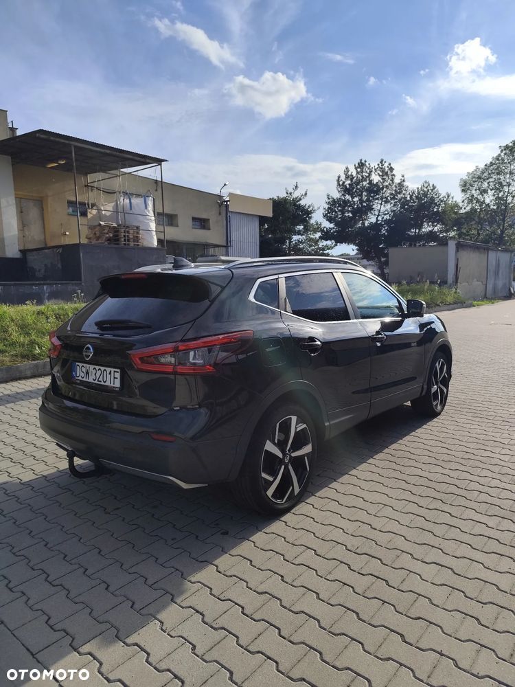 Nissan Qashqai 1.3 DIG-T Tekna DCT - 2